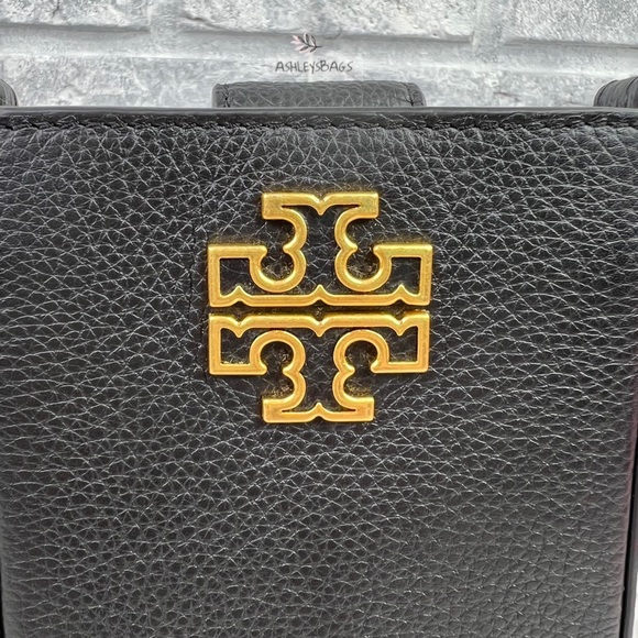 Tory Burch Britten Phone Crossbody In Black - Picture 2 of 8